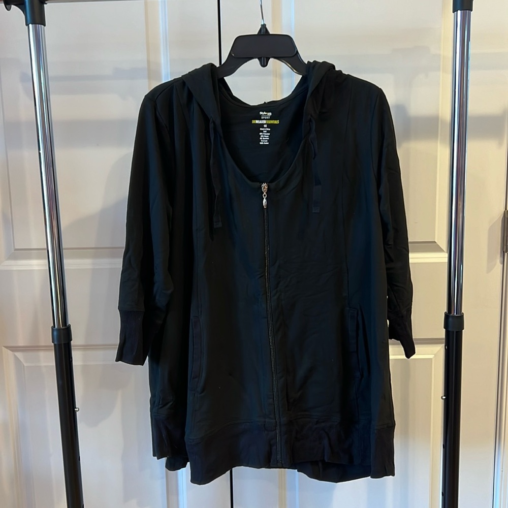 Style & Co Women’s Black Zip Up Sweatshirt with Hood NWT